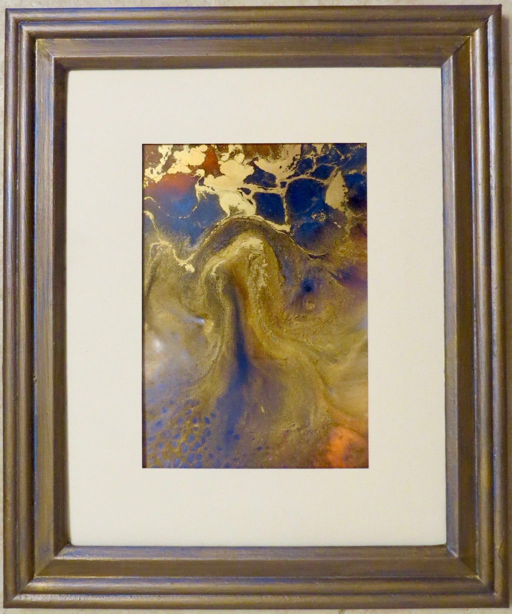 Golden Flow – Resin Abstract